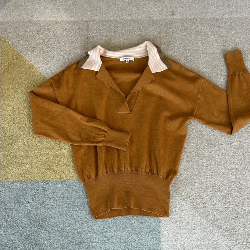 Madewell Pumpkin/Brown Sweater with Cream and Pink Collar